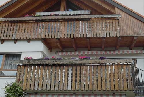Balkon-alt-ohne-aluminium-balkonbretter